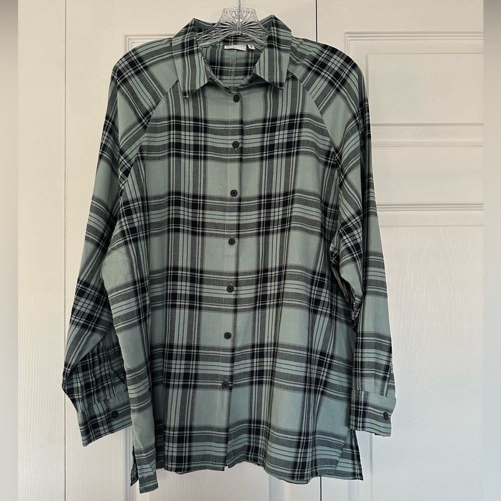 ASOS Sage Green, Gray, and Black Plaid Button Down Shirt - Size 6 - EUC